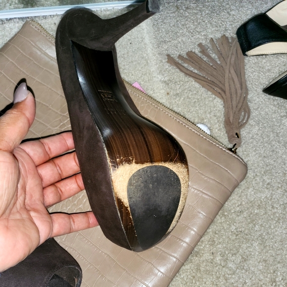 Stuart Weitzman Peep toe 2in platform pumps - Picture 3 of 6